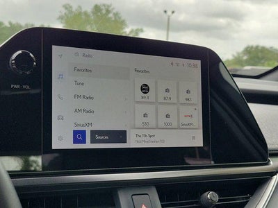2025 Lexus UX 300h