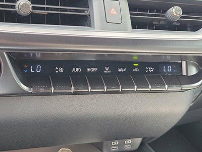 2025 Lexus UX 300h