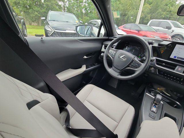 2025 Lexus UX 300h