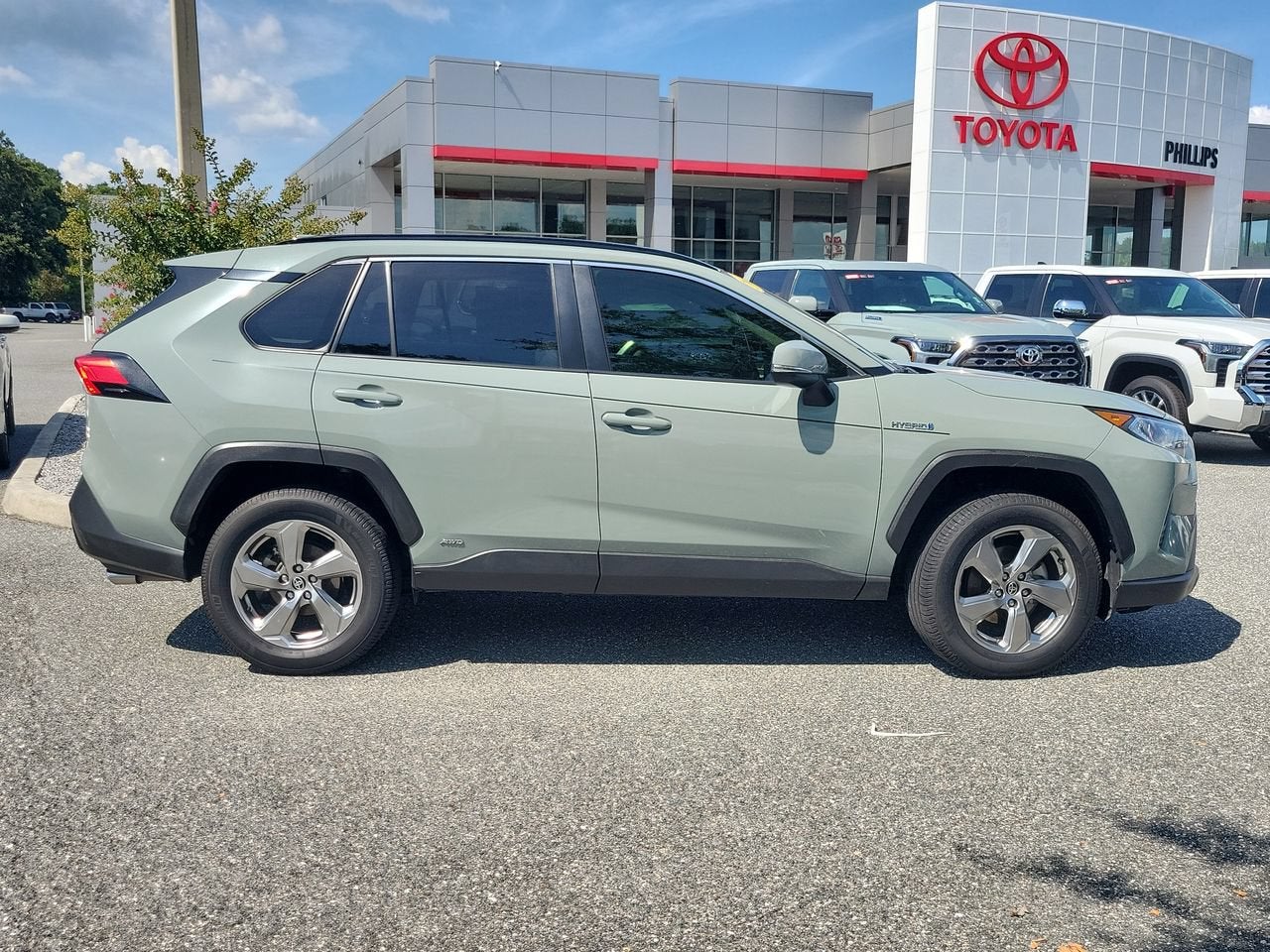 2021 Toyota RAV4 Hybrid XLE Premium