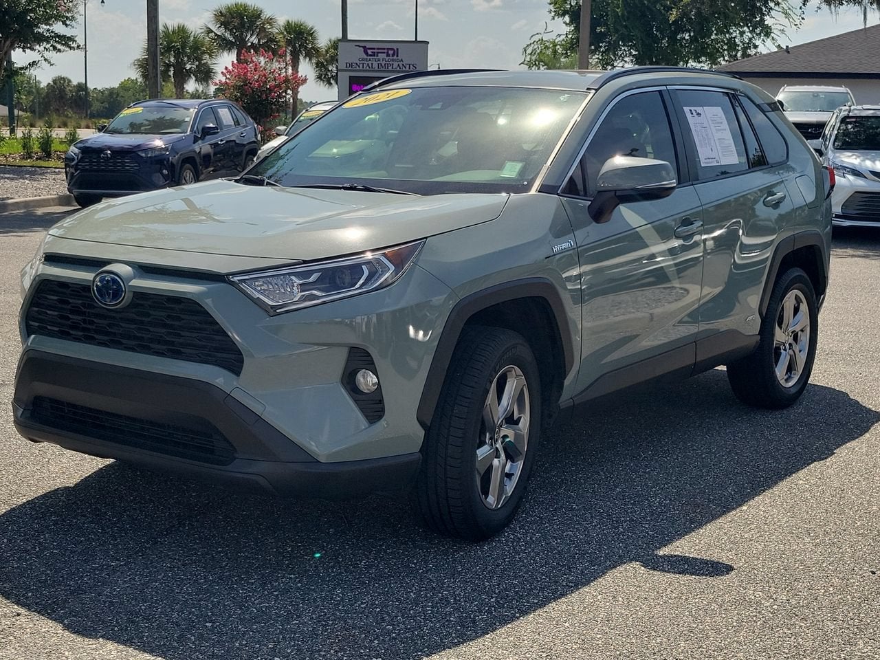 2021 Toyota RAV4 Hybrid XLE Premium