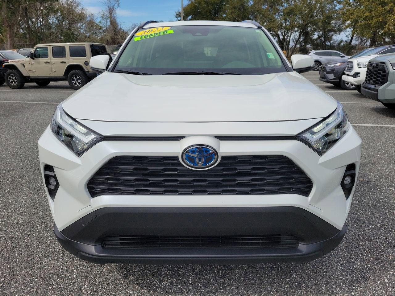 2022 Toyota RAV4 Hybrid XLE Premium