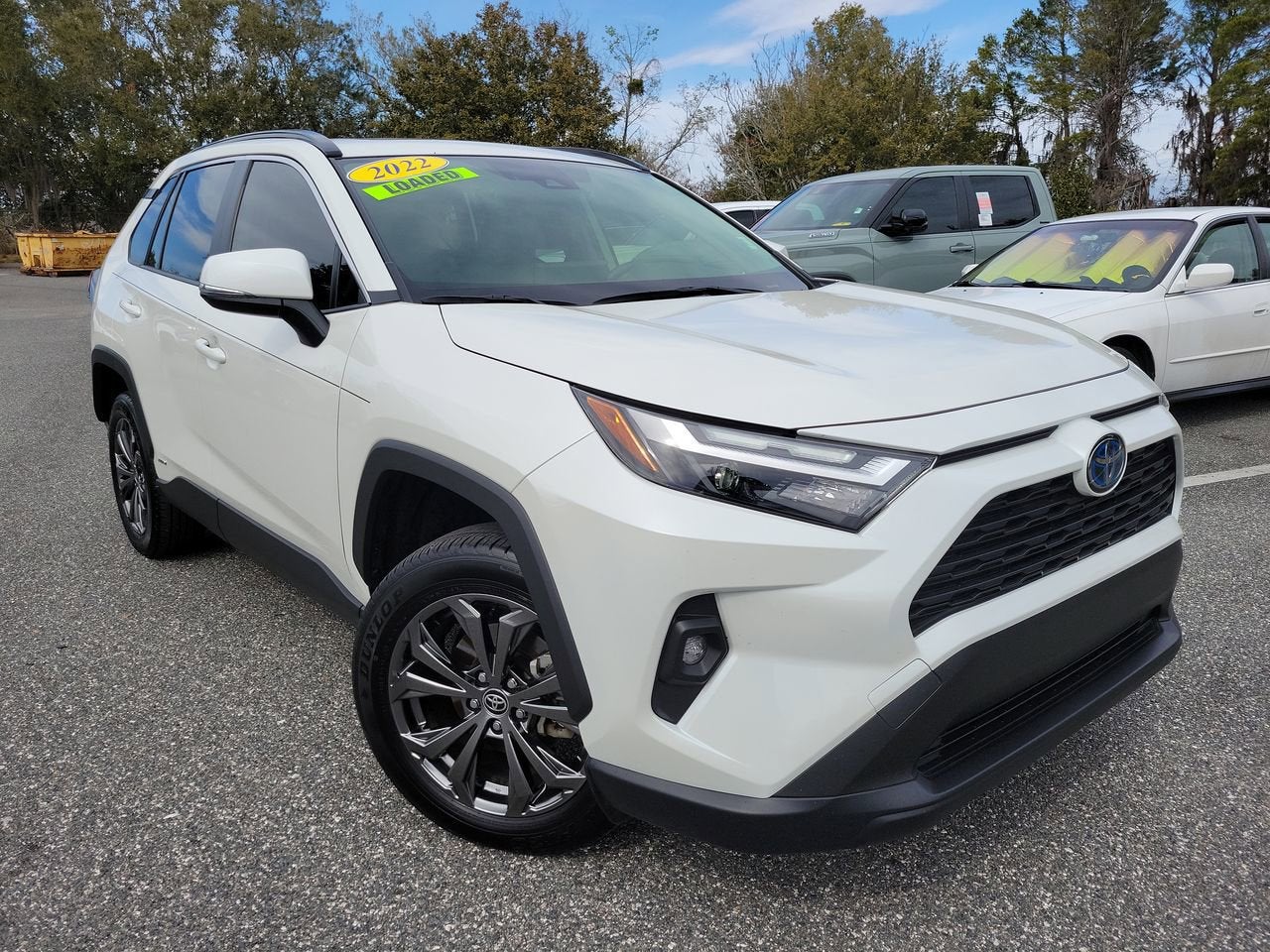2022 Toyota RAV4 Hybrid XLE Premium
