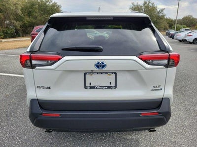 2022 Toyota RAV4 Hybrid XLE Premium