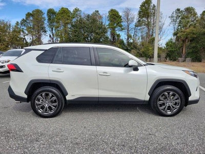 2022 Toyota RAV4 Hybrid XLE Premium
