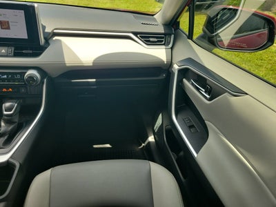 2023 Toyota RAV4 Hybrid XLE Premium
