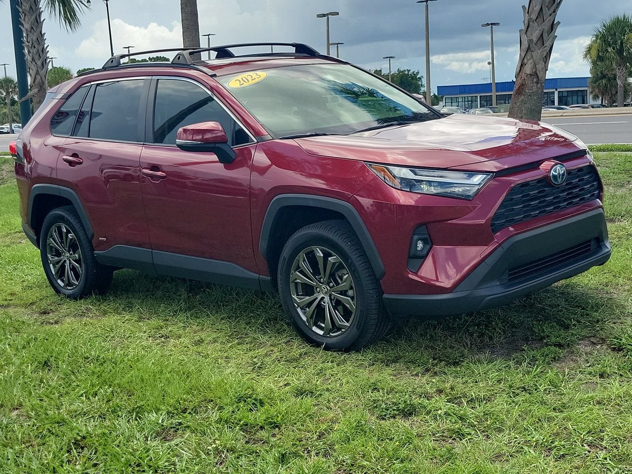 2023 Toyota RAV4 Hybrid XLE Premium