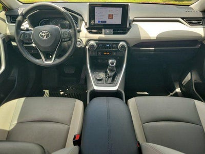 2023 Toyota RAV4 Hybrid XLE Premium