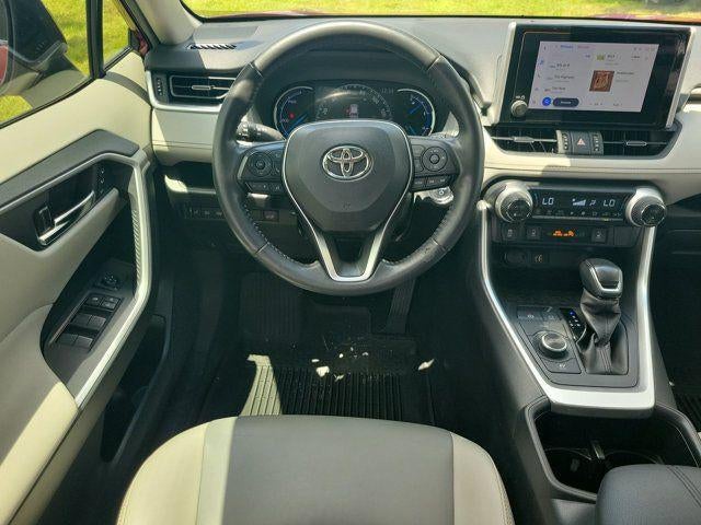 2023 Toyota RAV4 Hybrid XLE Premium
