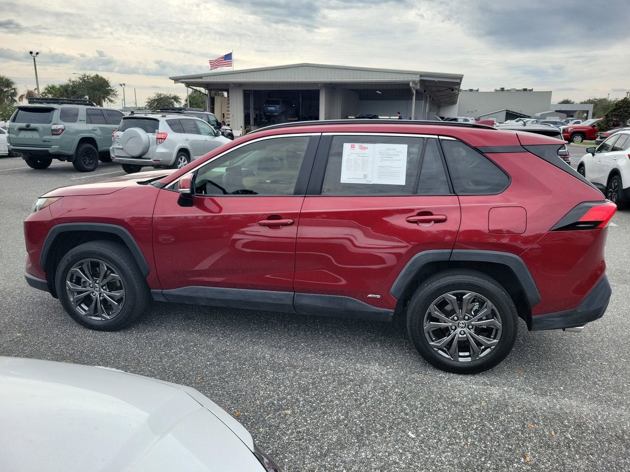 2023 Toyota RAV4 XLE Premium