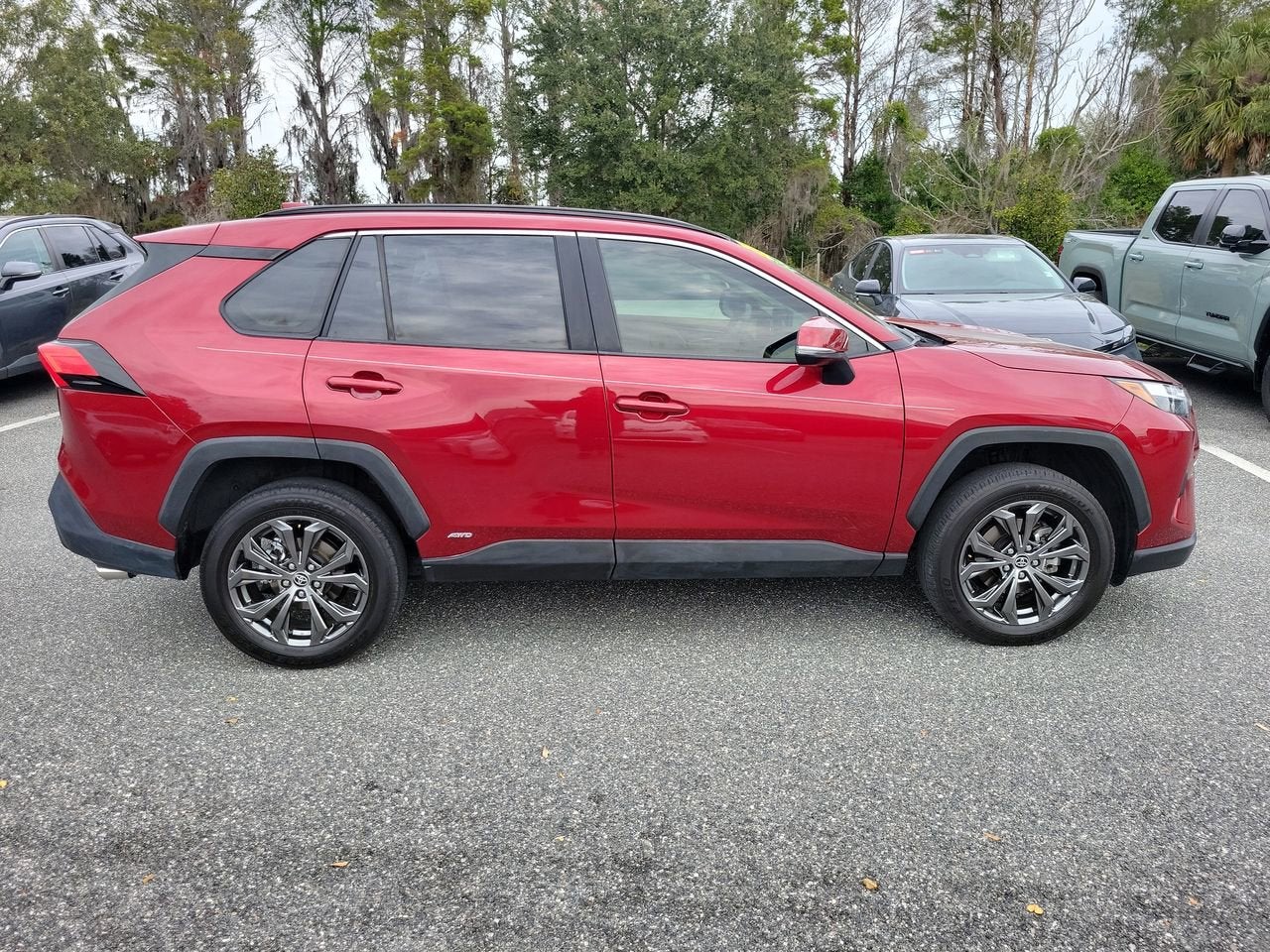 2023 Toyota RAV4 XLE Premium