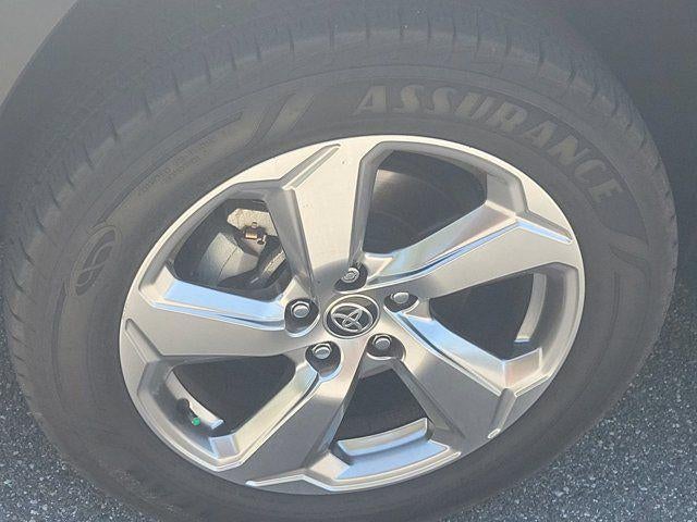 2021 Toyota RAV4 Hybrid XLE Premium