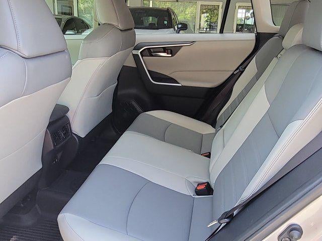 2021 Toyota RAV4 Hybrid XLE Premium