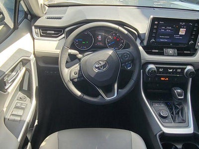2021 Toyota RAV4 Hybrid XLE Premium