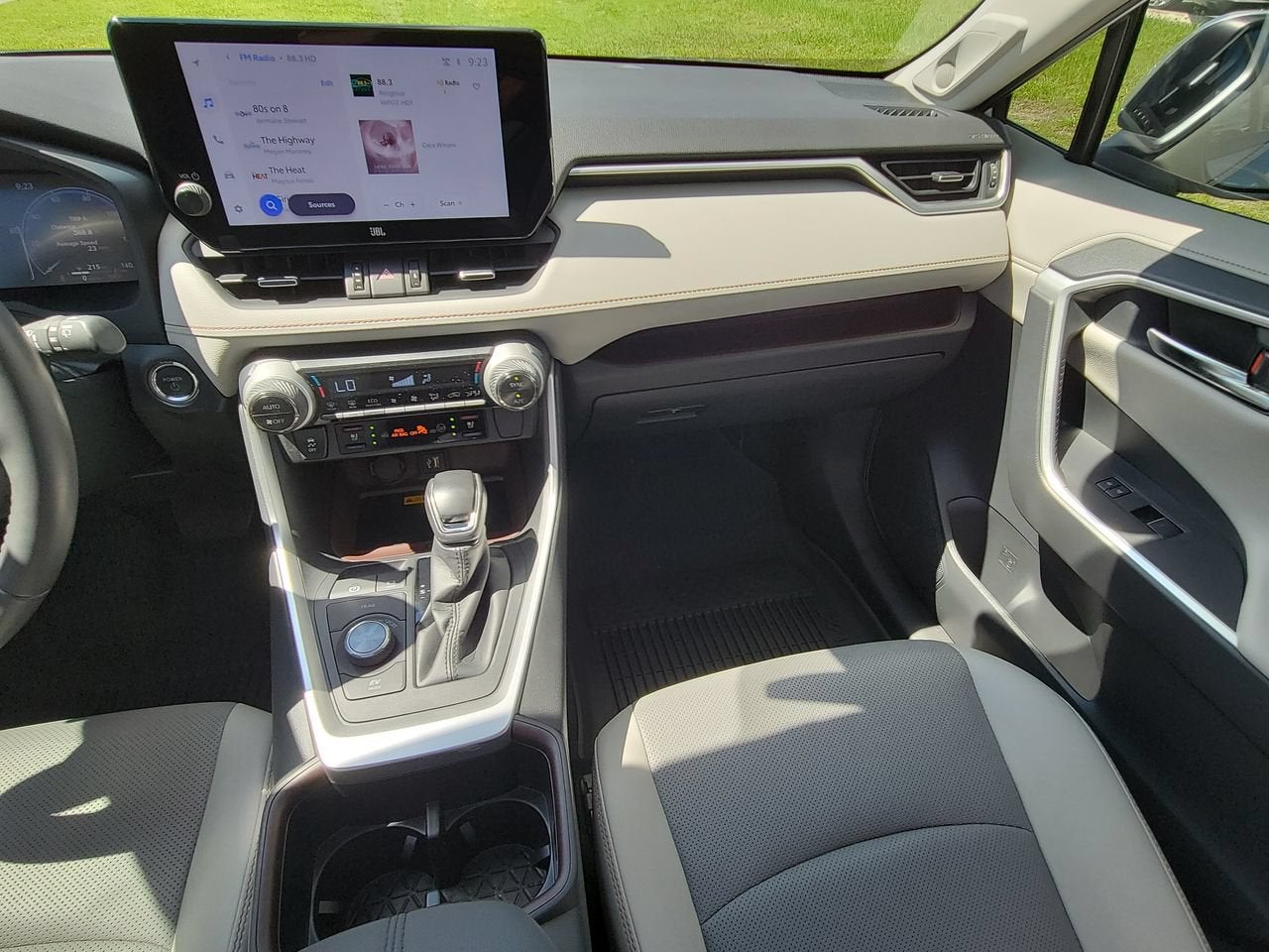 2025 Toyota RAV4 Hybrid Limited