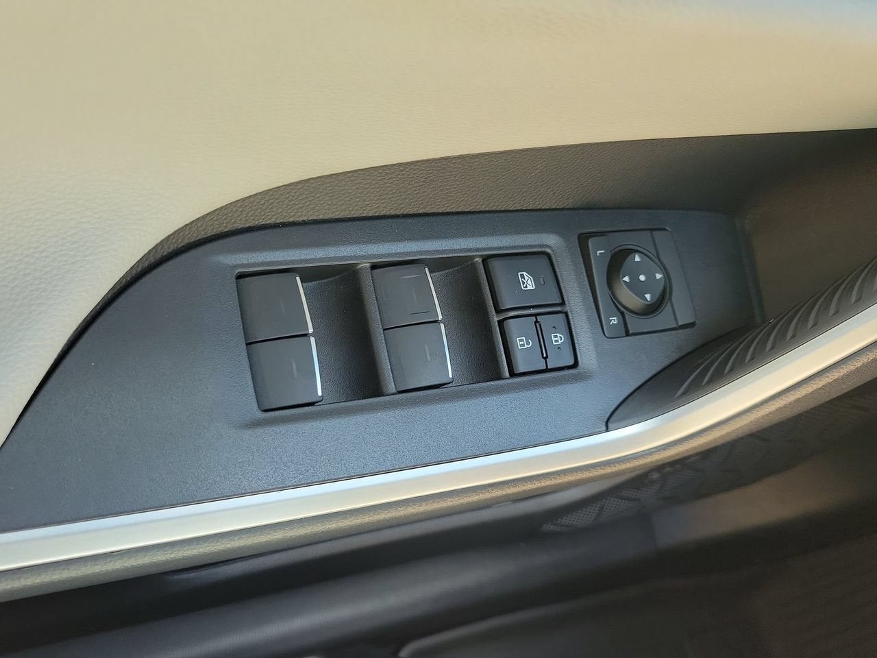 2025 Toyota RAV4 Hybrid Limited