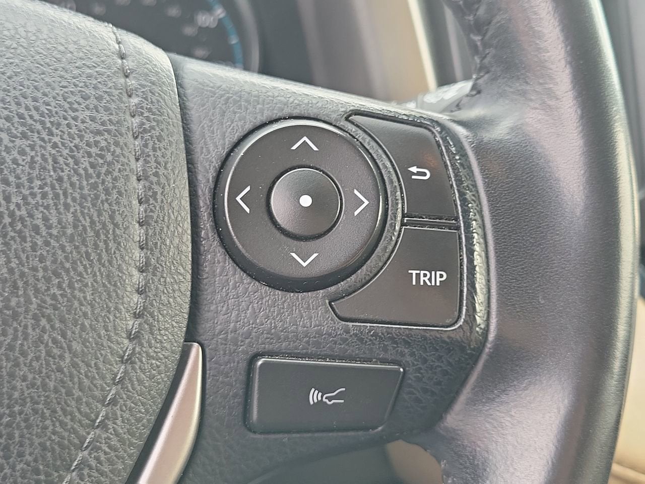 2017 Toyota RAV4 Hybrid Limited