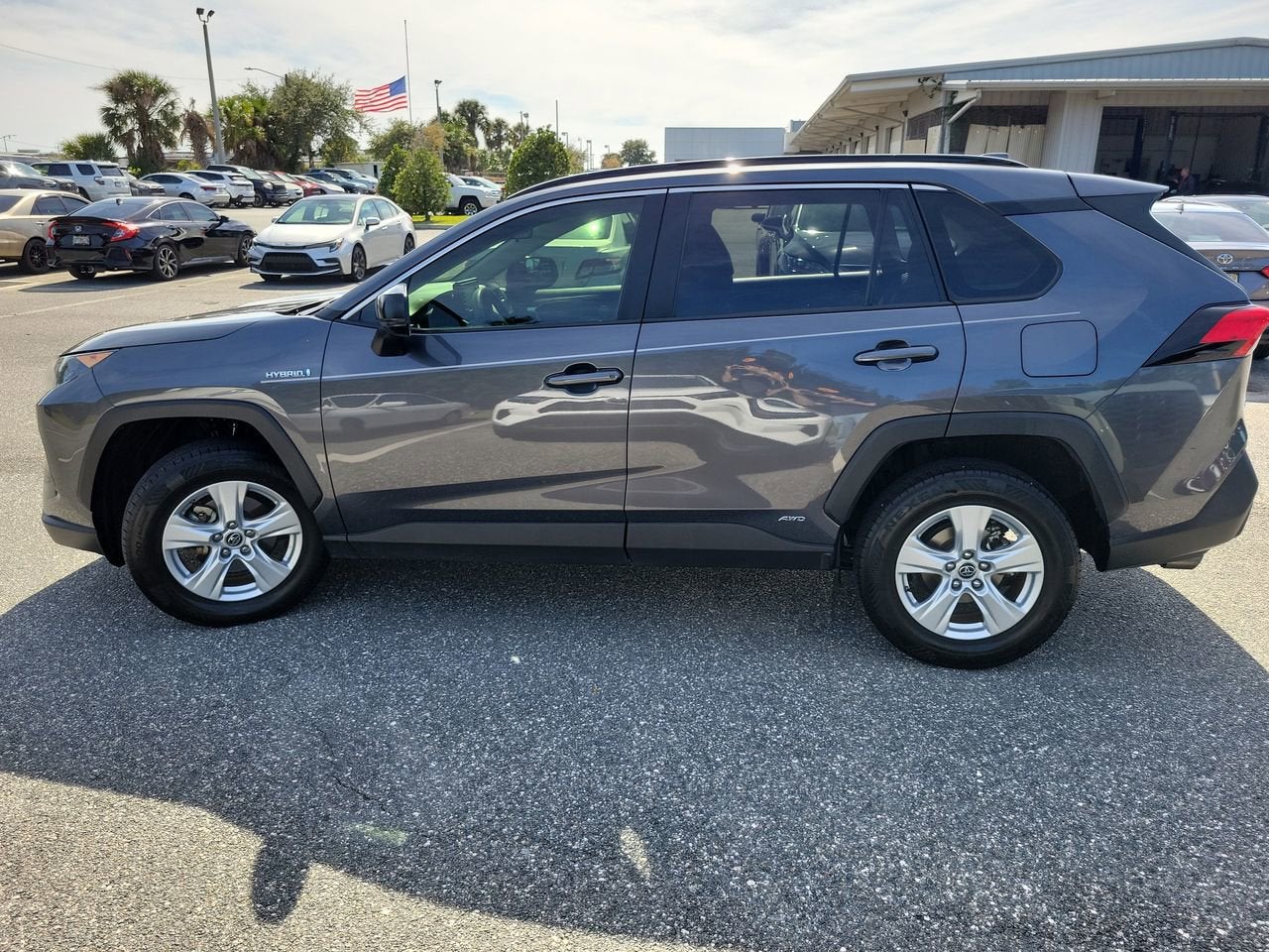 2019 Toyota RAV4 Hybrid LE