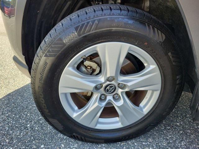 2019 Toyota RAV4 Hybrid LE