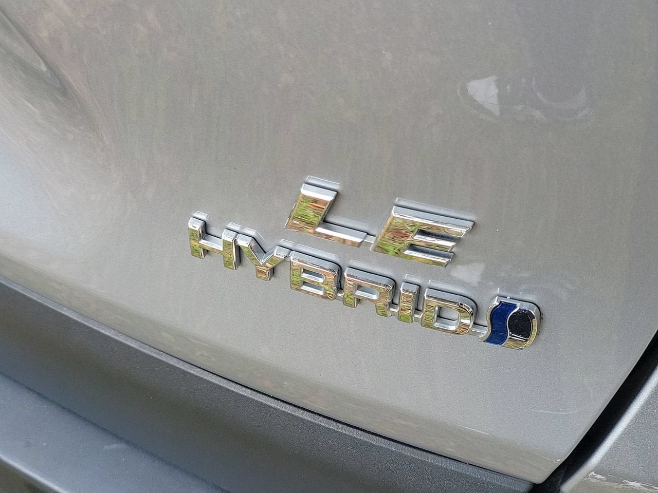 2023 Toyota RAV4 Hybrid LE