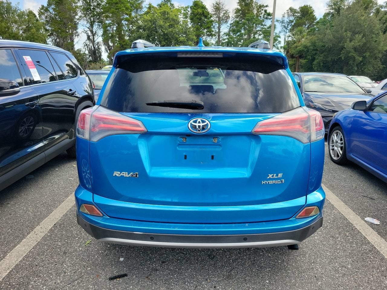 2017 Toyota RAV4 Hybrid XLE