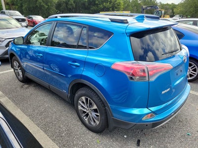 2017 Toyota RAV4 Hybrid XLE