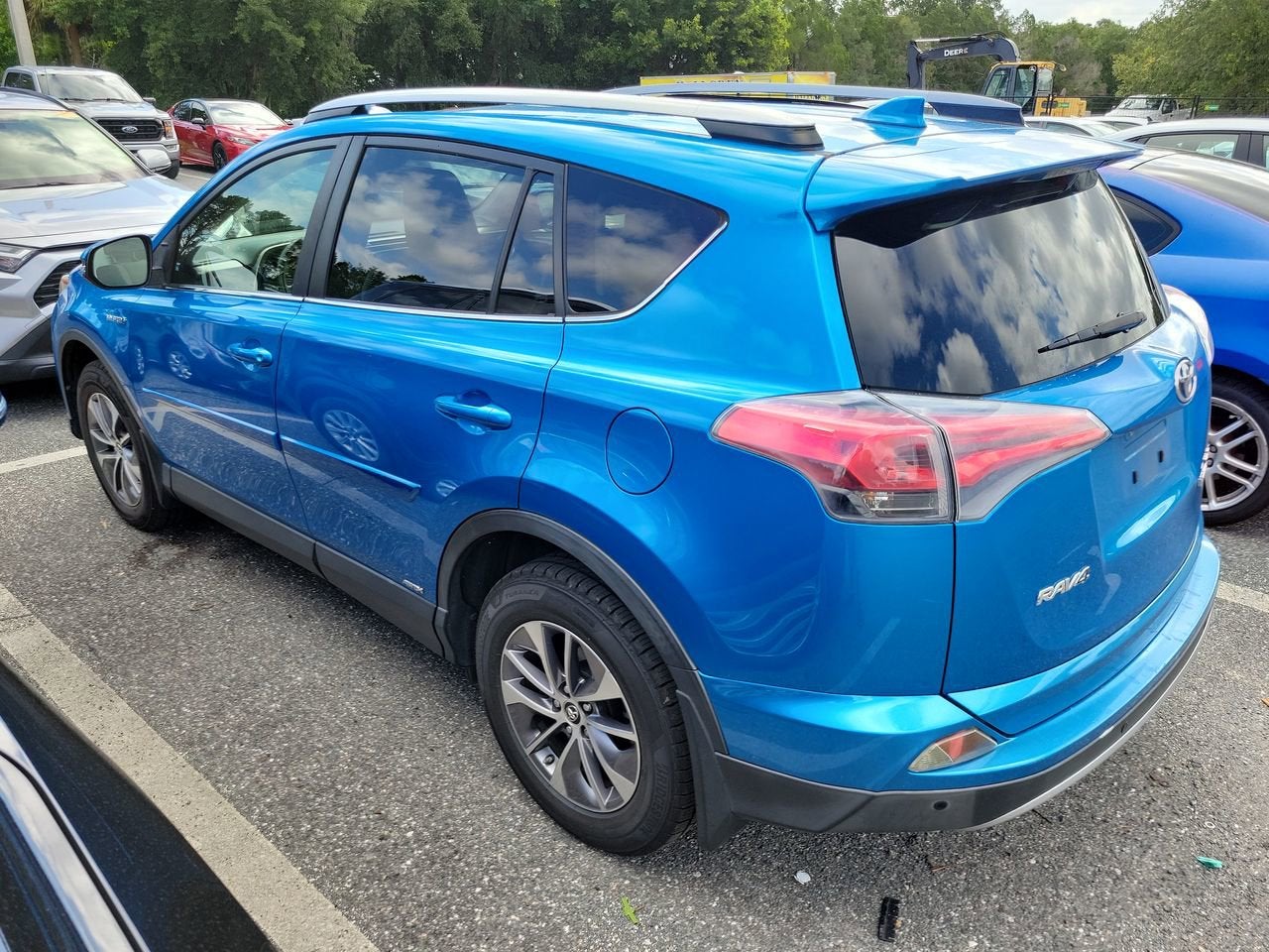 2017 Toyota RAV4 Hybrid XLE