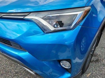 2017 Toyota RAV4 Hybrid XLE