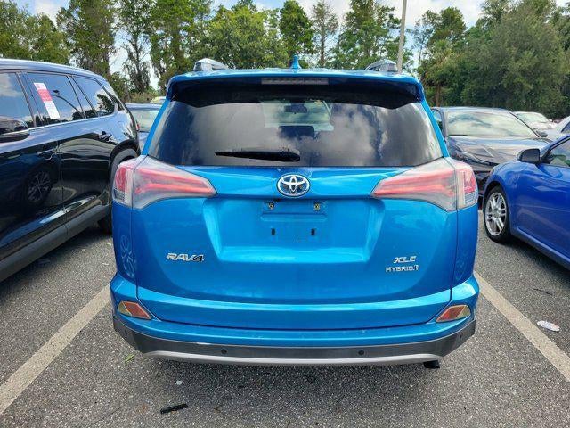 2017 Toyota RAV4 Hybrid XLE