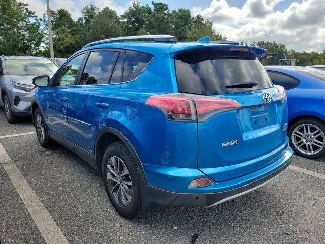 2017 Toyota RAV4 Hybrid XLE