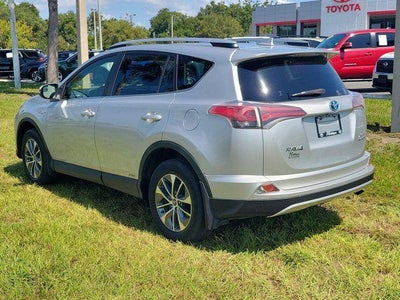 2016 Toyota RAV4 Hybrid XLE
