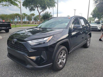 2025 Toyota RAV4 Hybrid XLE