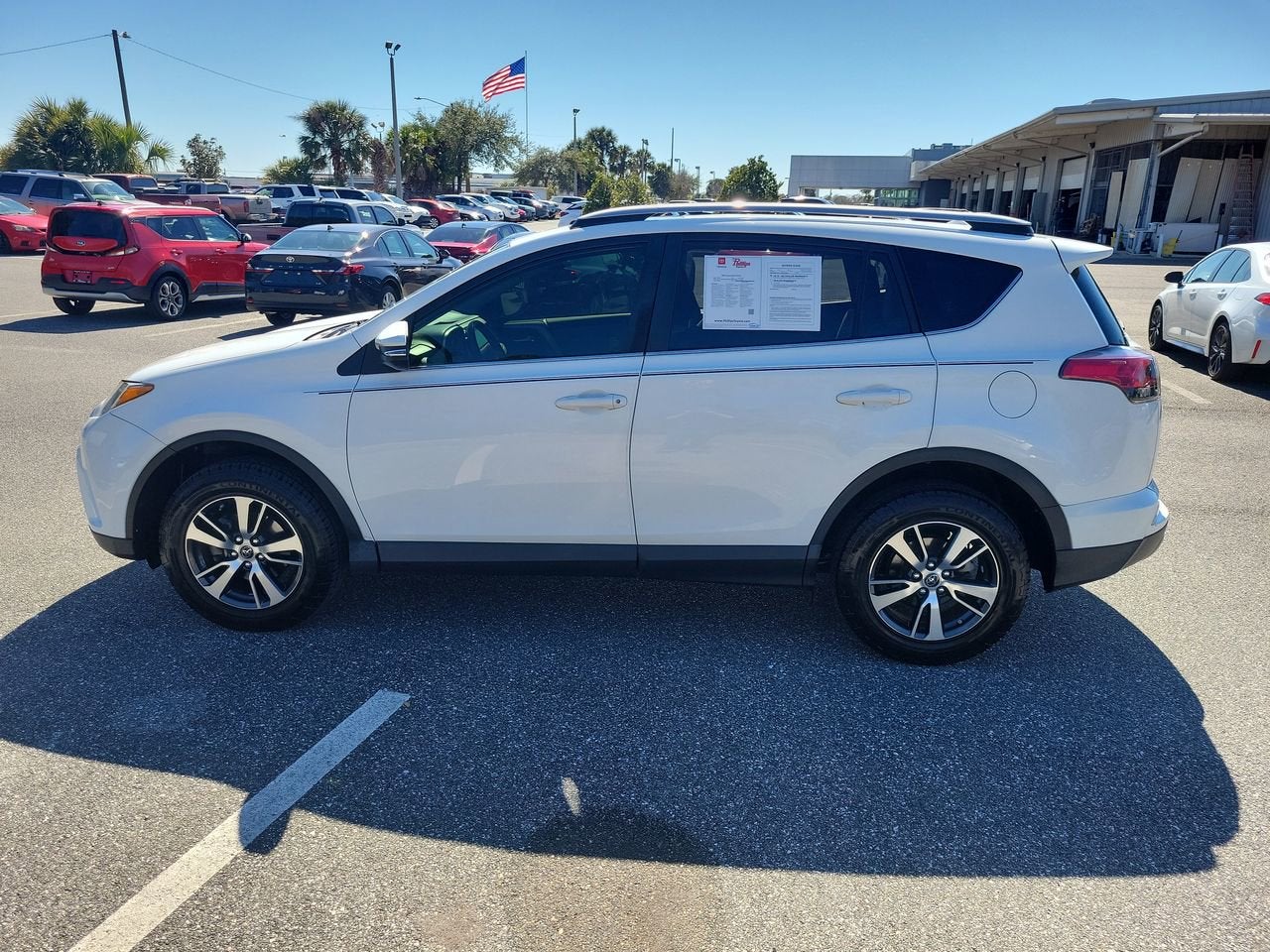 2018 Toyota RAV4 XLE