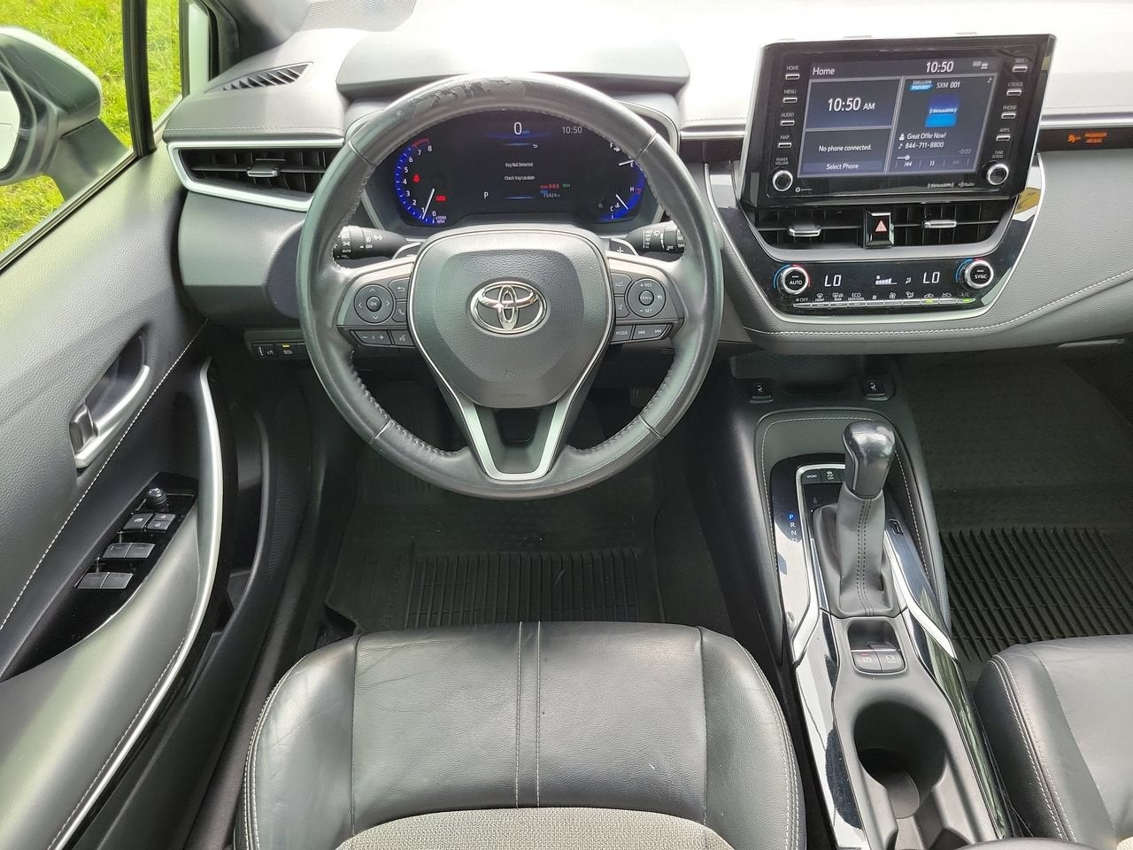 2022 Toyota Corolla Hatchback XSE