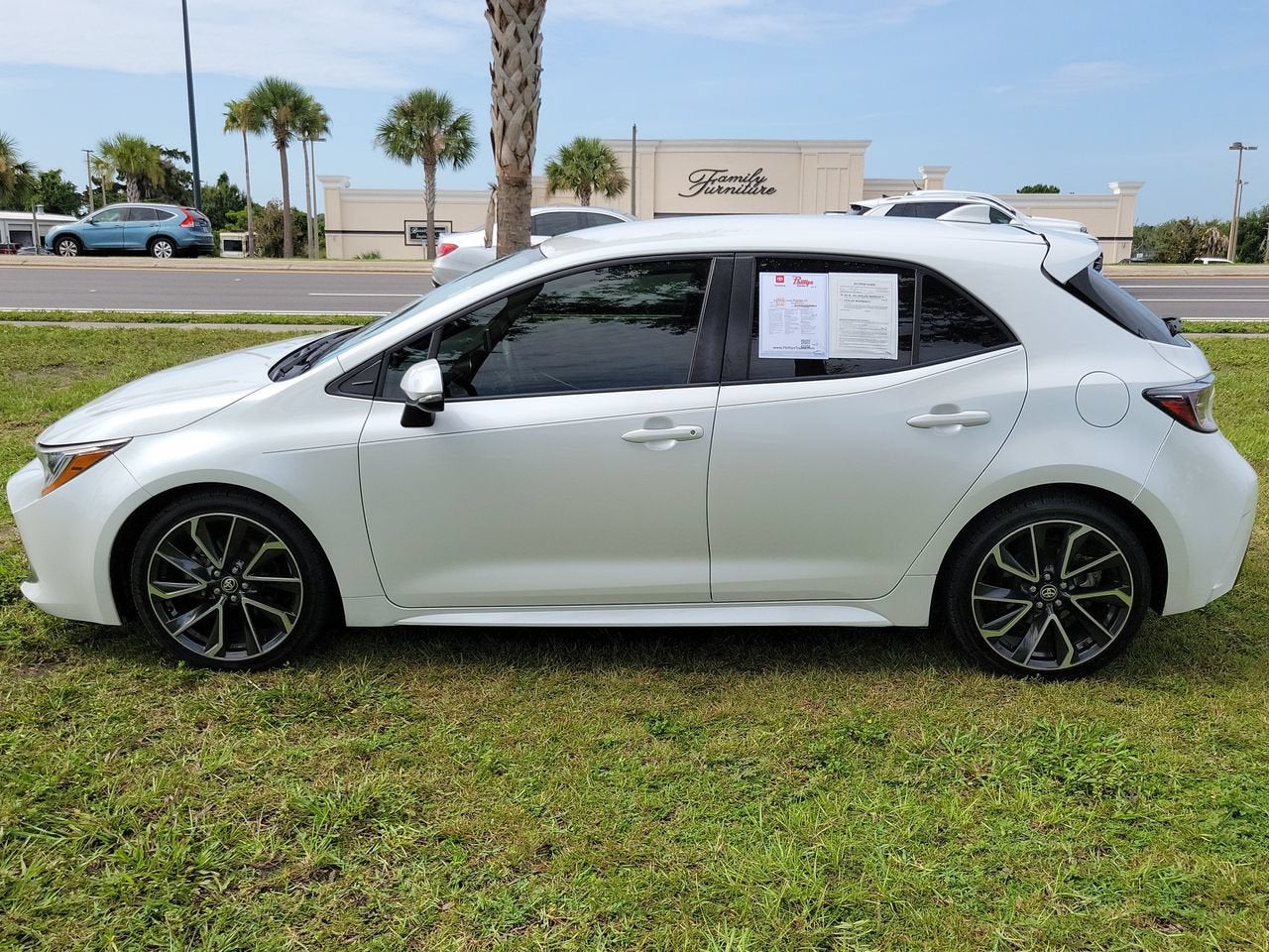 2022 Toyota Corolla Hatchback XSE