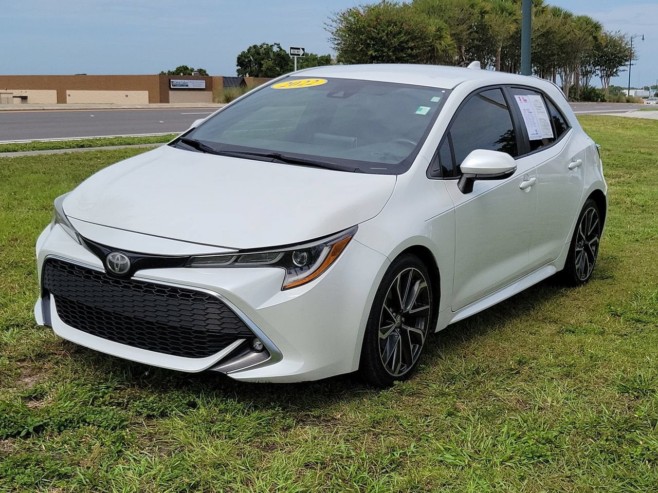 2022 Toyota Corolla Hatchback XSE