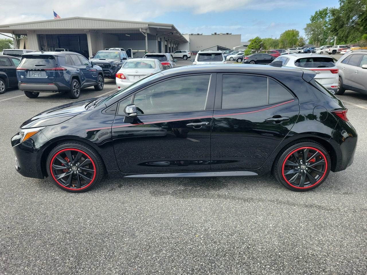 2024 Toyota Corolla Hatchback XSE