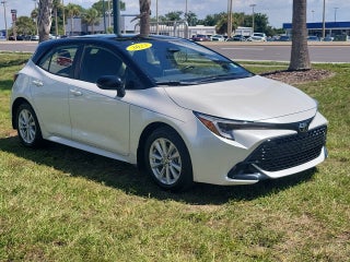2023 Toyota Corolla Hatchback SE