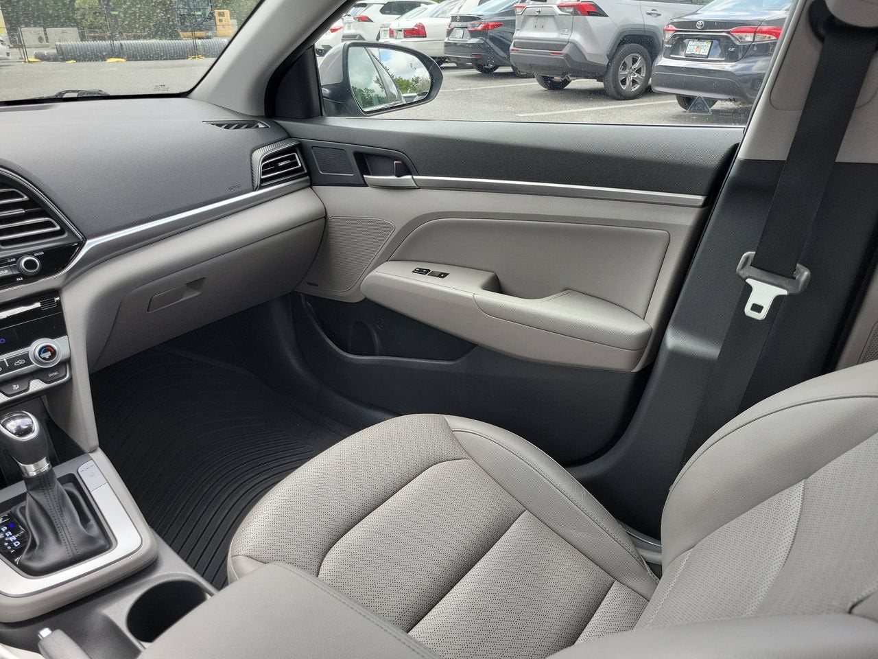 2020 Hyundai Elantra Limited