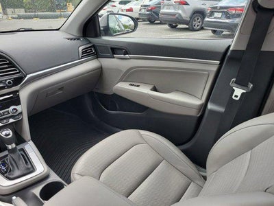 2020 Hyundai Elantra Limited