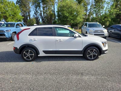 2025 Kia Niro EX