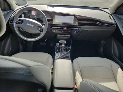 2025 Kia Niro EX