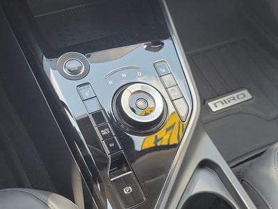 2024 Kia Niro Plug-In Hybrid EX