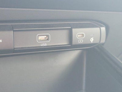 2024 Kia Niro Plug-In Hybrid EX