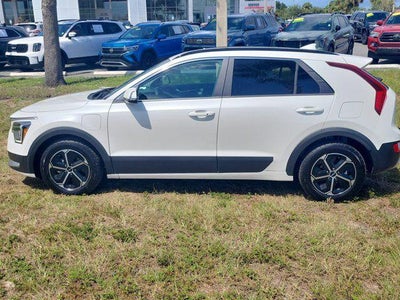 2024 Kia Niro Plug-In Hybrid EX