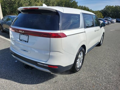 2024 Kia Carnival LX