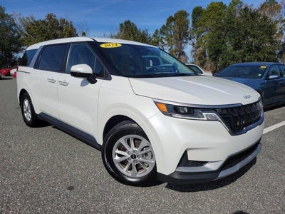 2024 Kia Carnival LX