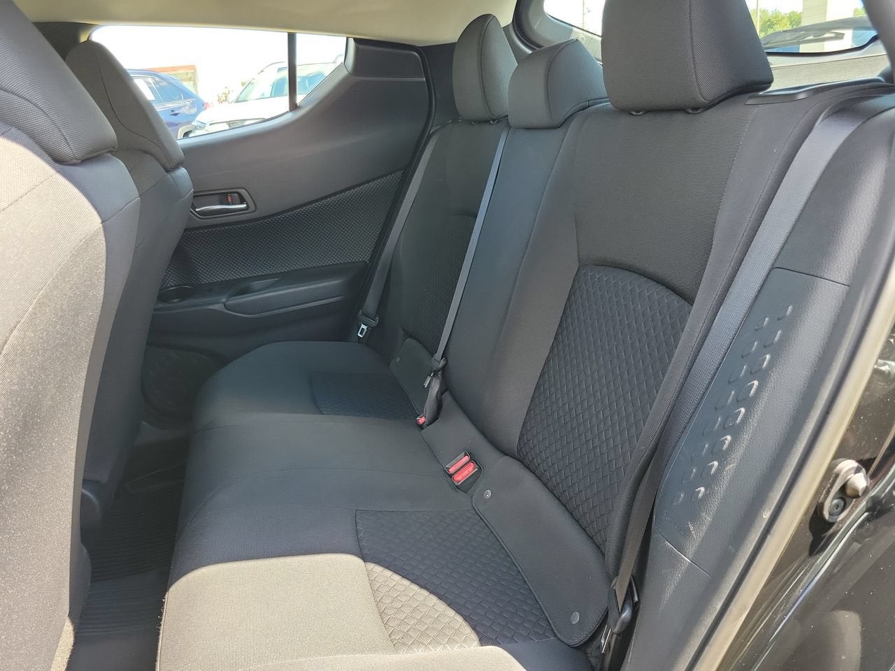 2021 Toyota C-HR LE