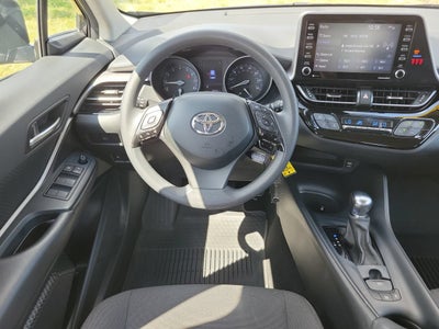 2021 Toyota C-HR LE
