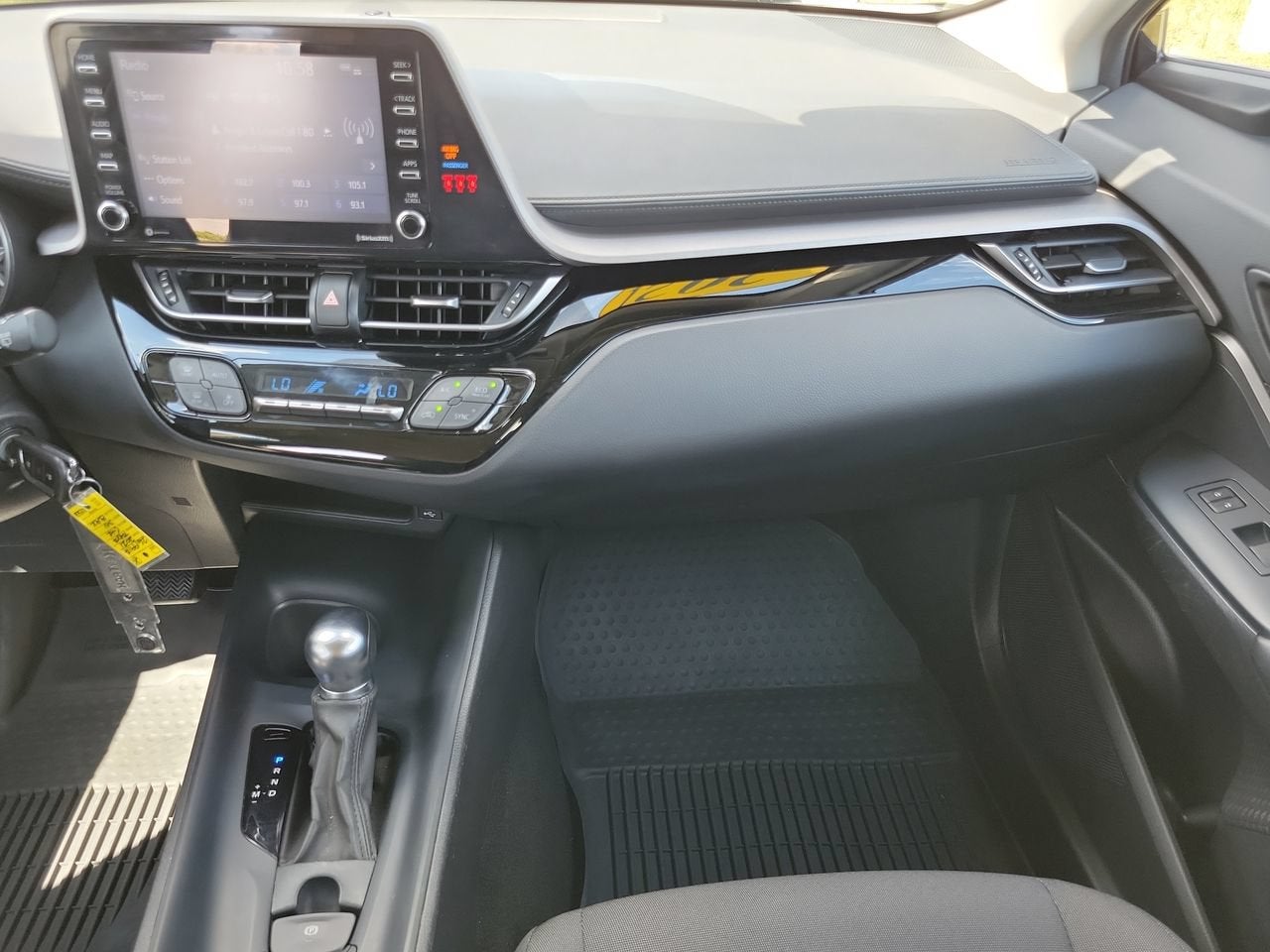 2021 Toyota C-HR LE